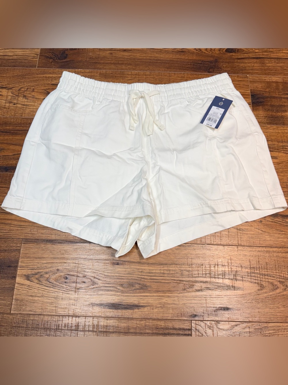 Universal Thread White Elastic Waist Drawstring Athletic Shorts